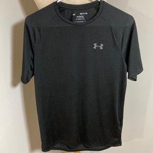 Under Armour - Mens small Tech Tee